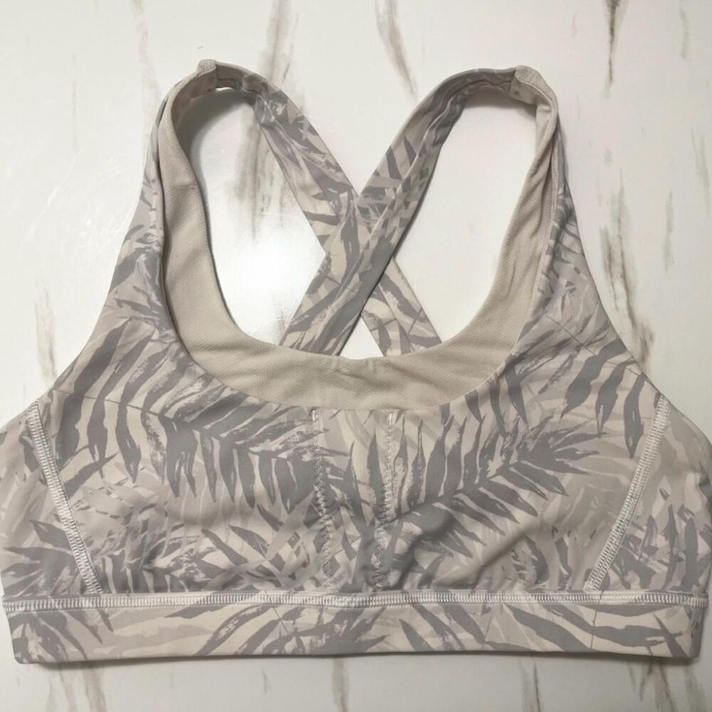 Lululemon Women's multi Bra
